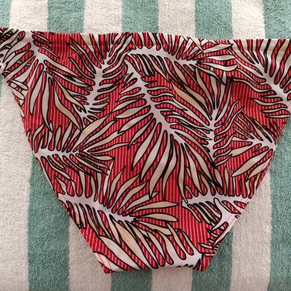 RARE VINTAGE 1" HOM SWIM BRIEF, SIZE 34", RED LEAVES PATTERN (*) (Pre-owned) - Picture 2 of 8